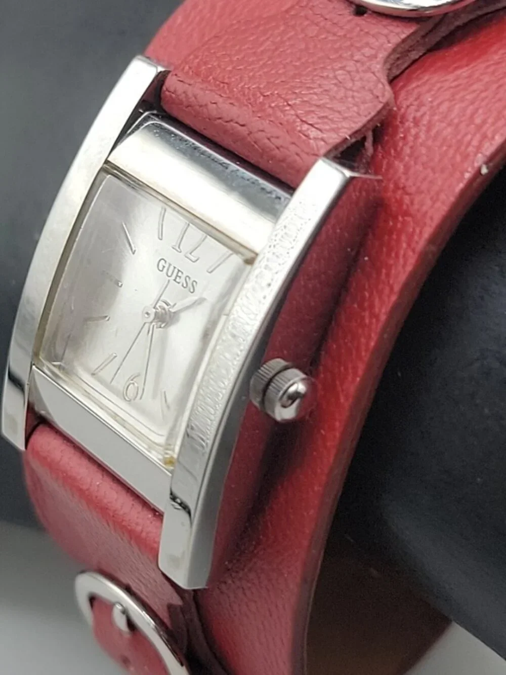 Vintage GUESS Women's Cuff Watch Red Leather Wide Bund Band Square Silver Tank